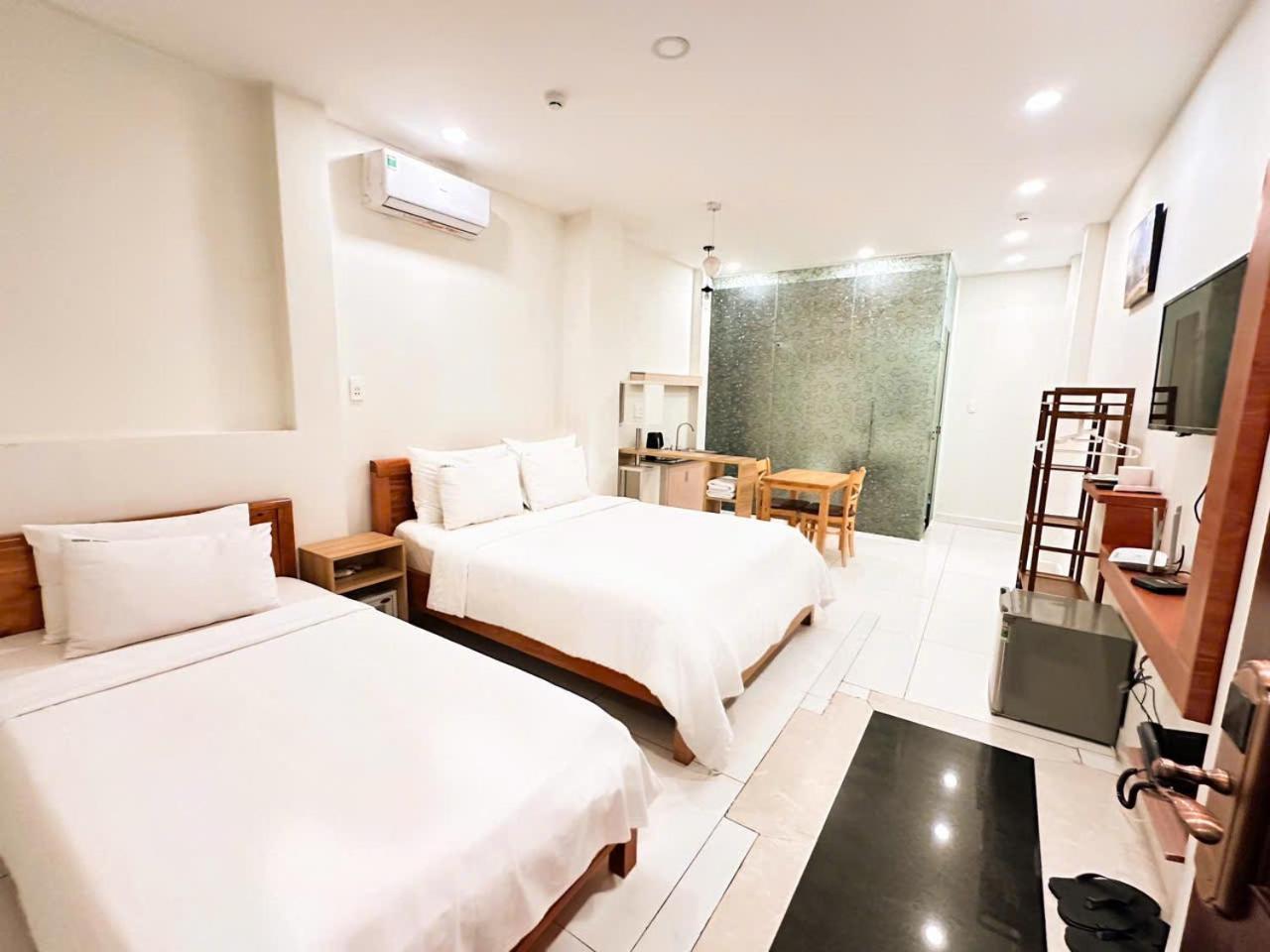 Gemini Saigon Center - New & Quiet Near Bui Vien Walking Street Hotel Ho Chi Minh City Exterior photo